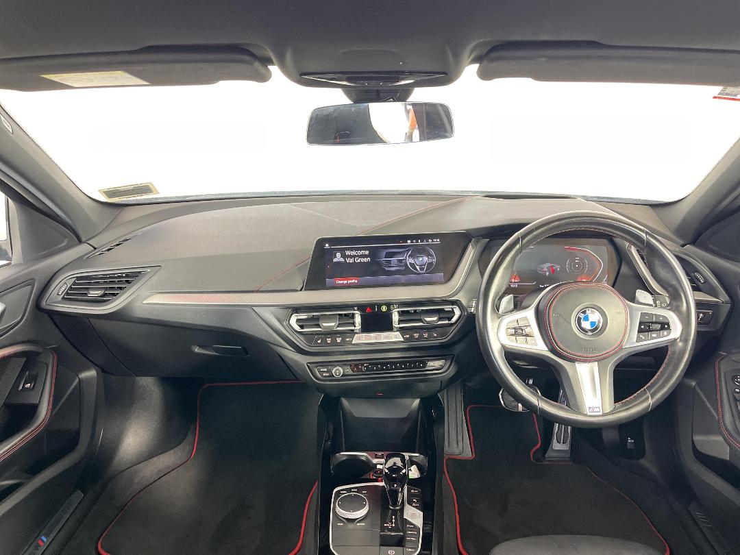 Photo '17' of BMW 1 Series