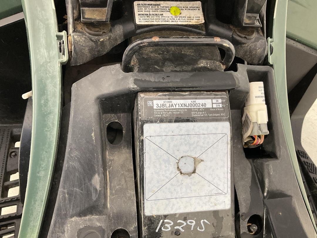 Photo '17' of CAN-AM Outlander 570 ROTAX 4WD