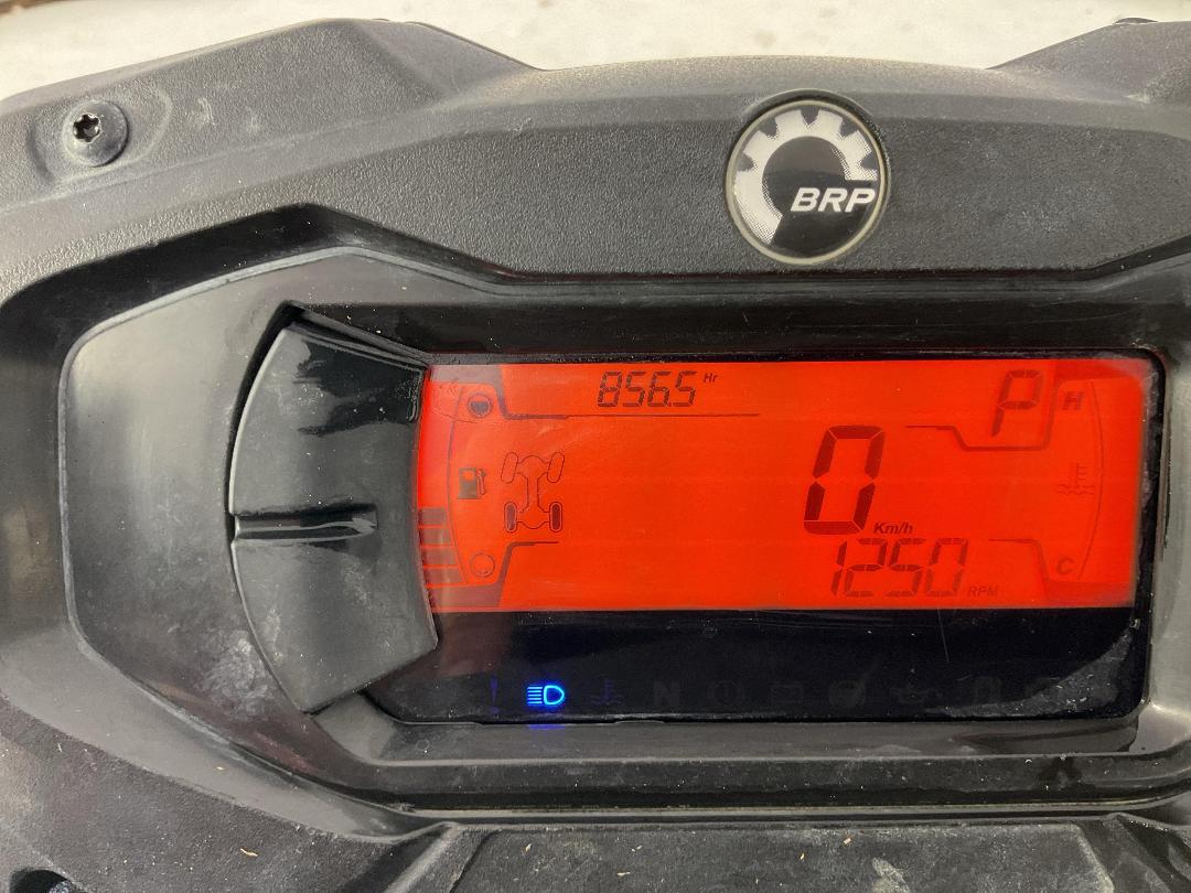 Photo '9' of CAN-AM Outlander 570 ROTAX 4WD