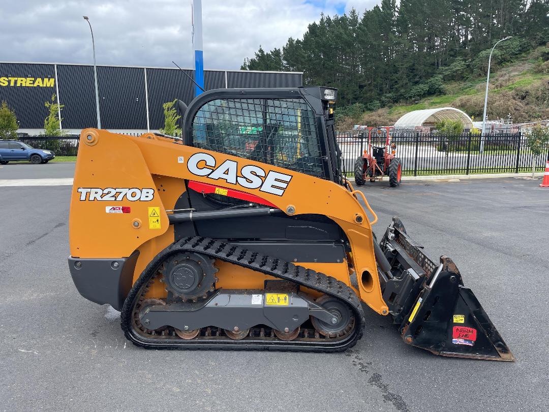 Photo '3' of Case TR270B Skid Steer Photo '3' of Case TR270B Skid Steer