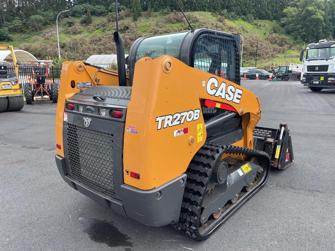 Photo '4' of Case TR270B Skid Steer Photo '4' of Case TR270B Skid Steer
