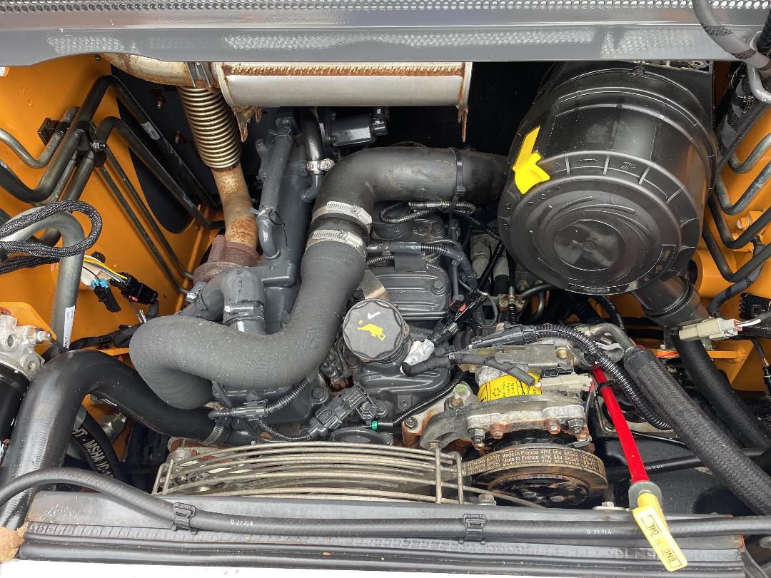 Photo '18' of Case TR270B Skid Steer Photo '18' of Case TR270B Skid Steer