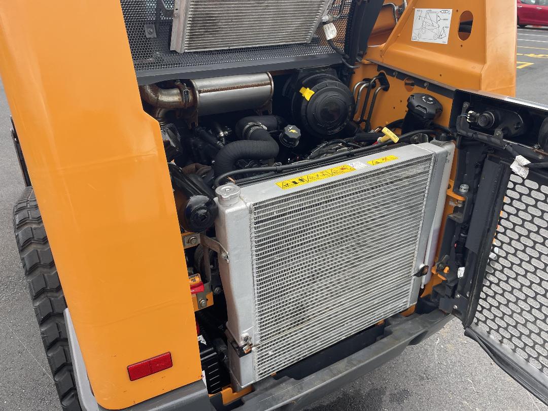 Photo '19' of Case TR270B Skid Steer Photo '19' of Case TR270B Skid Steer