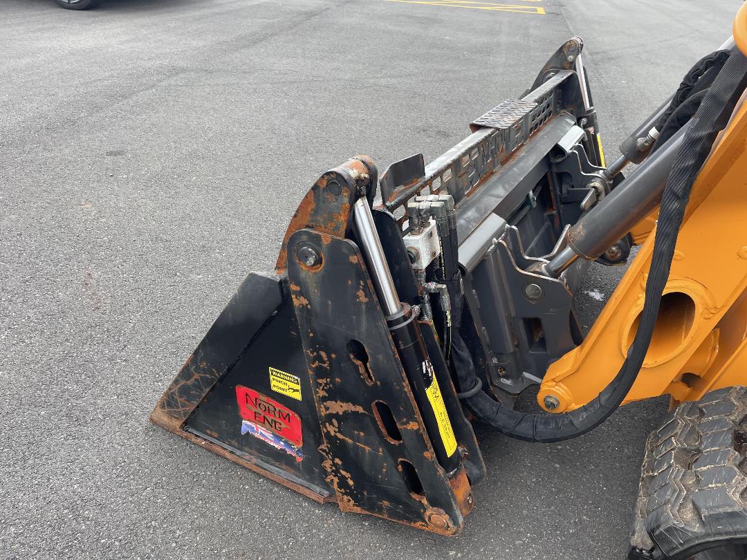 Photo '24' of Case TR270B Skid Steer Photo '24' of Case TR270B Skid Steer