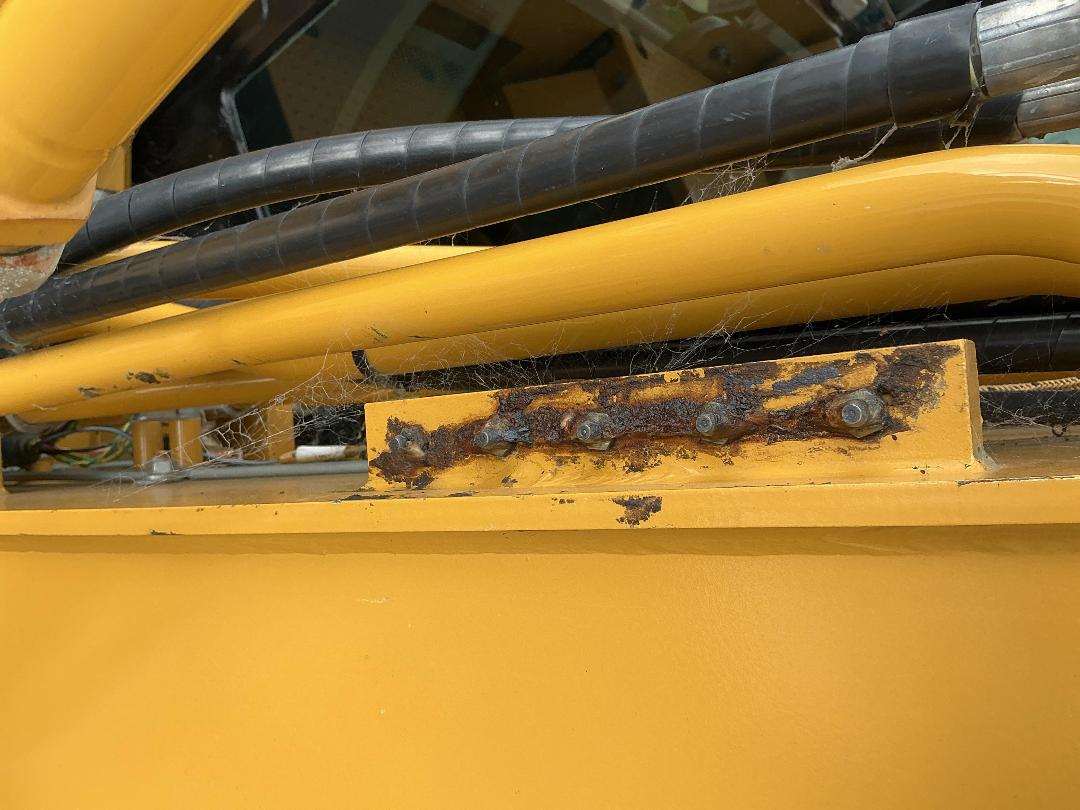 Photo '30' of CAT 315GC Excavator