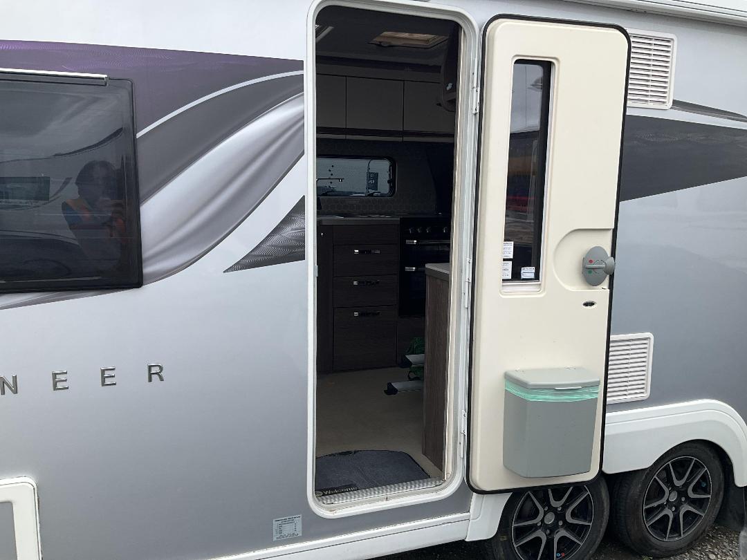 Photo '16' of ELDDIS BUCCANEER Caravan - Tandem Photo '16' of ELDDIS BUCCANEER Caravan - Tandem