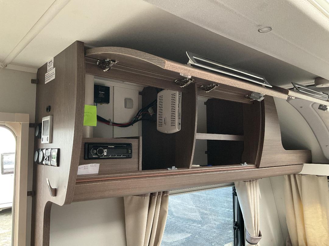 Photo '27' of ELDDIS BUCCANEER Caravan - Tandem Photo '27' of ELDDIS BUCCANEER Caravan - Tandem