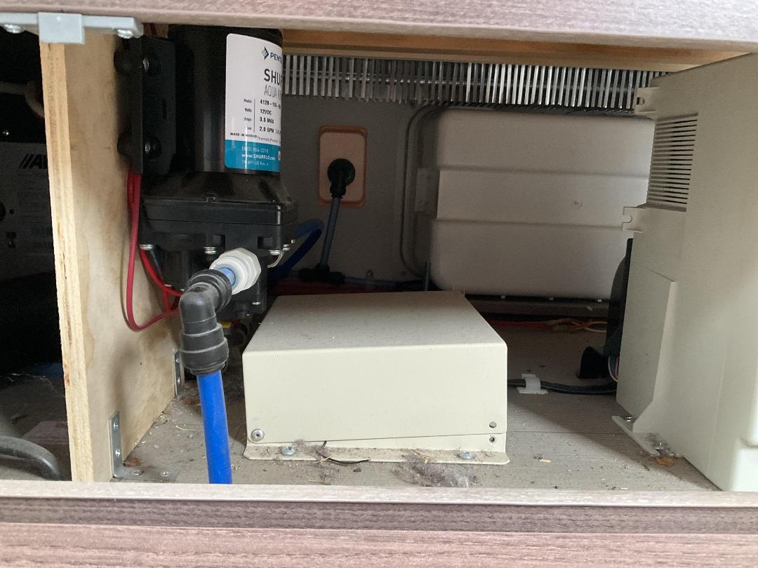 Photo '26' of ELDDIS BUCCANEER Caravan - Tandem Photo '26' of ELDDIS BUCCANEER Caravan - Tandem