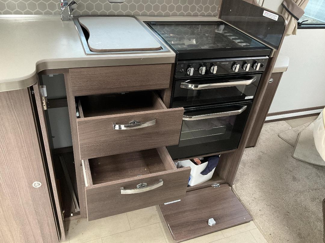 Photo '36' of ELDDIS BUCCANEER Caravan - Tandem Photo '36' of ELDDIS BUCCANEER Caravan - Tandem