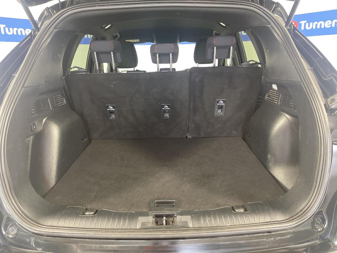 Photo '14' of Ford Escape