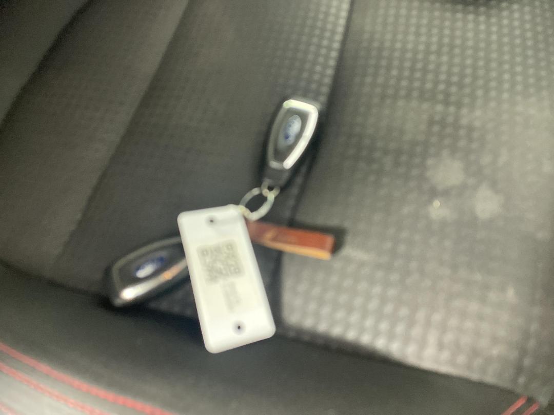 Photo '22' of Ford Escape