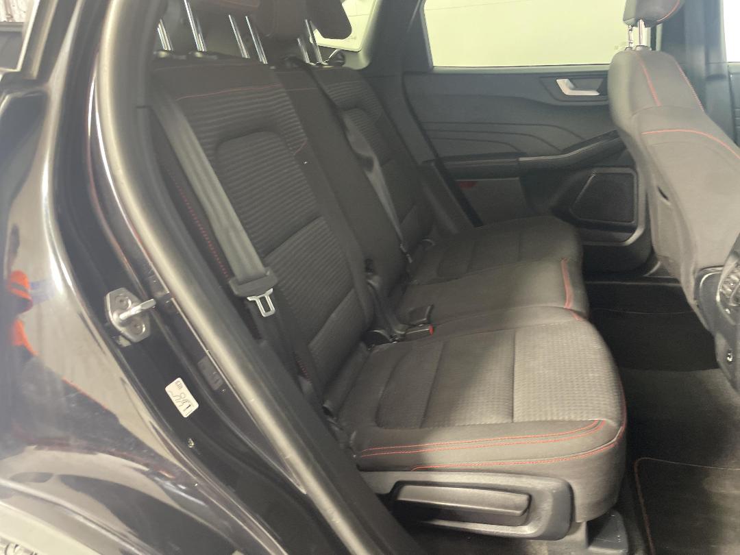 Photo '20' of Ford Escape