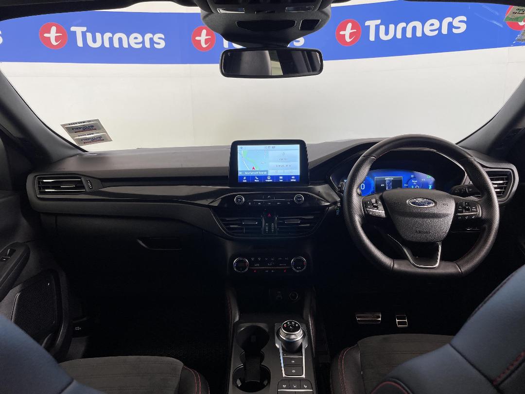 Photo '17' of Ford Escape