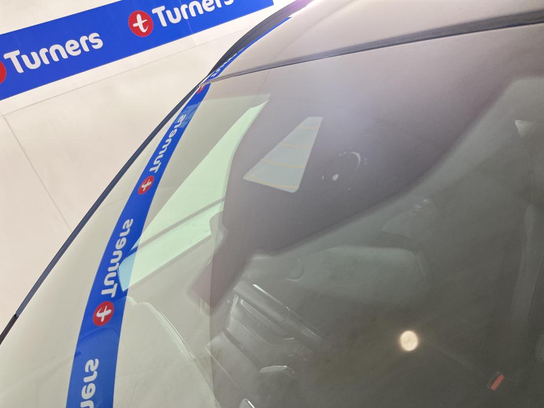 Photo '30' of Ford Escape