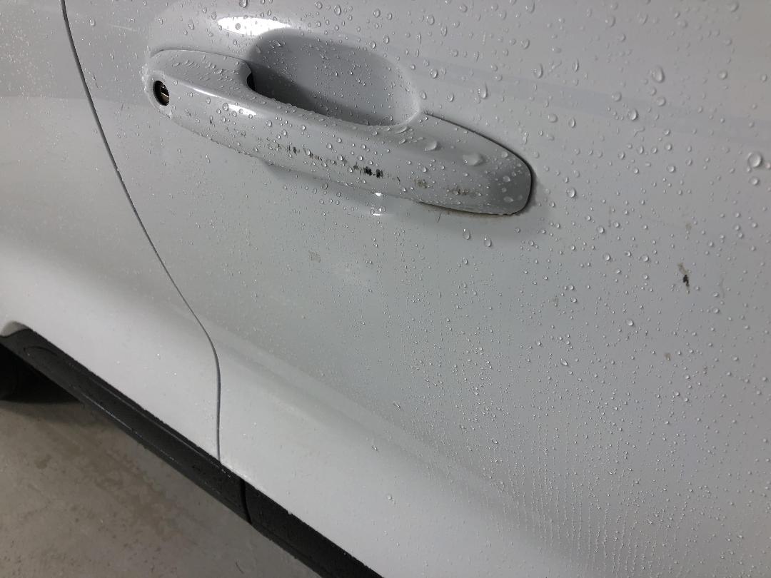 Photo '24' of Ford Escape