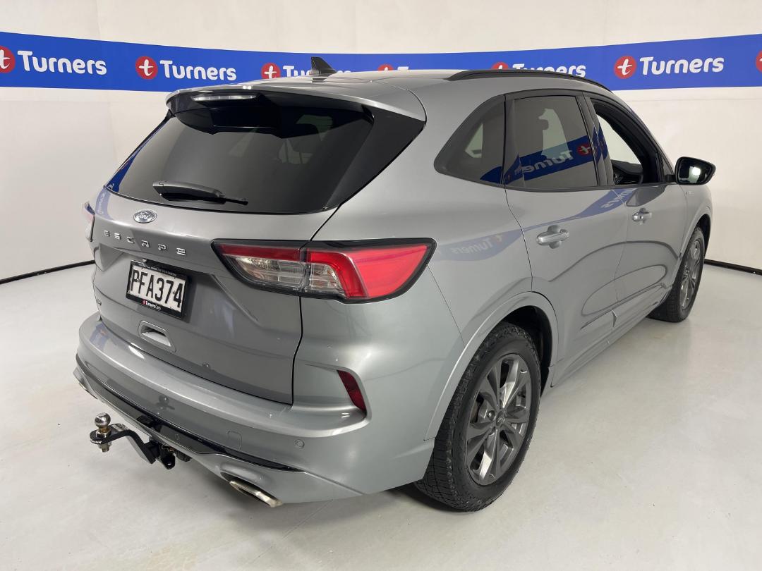 Photo '7' of Ford Escape