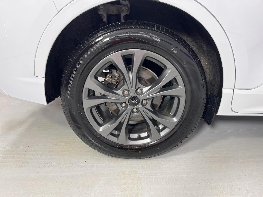 Photo '12' of Ford Escape Photo '12' of Ford Escape