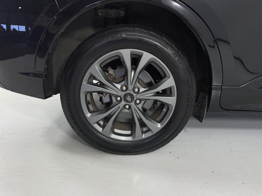 Photo '12' of Ford Escape Photo '12' of Ford Escape