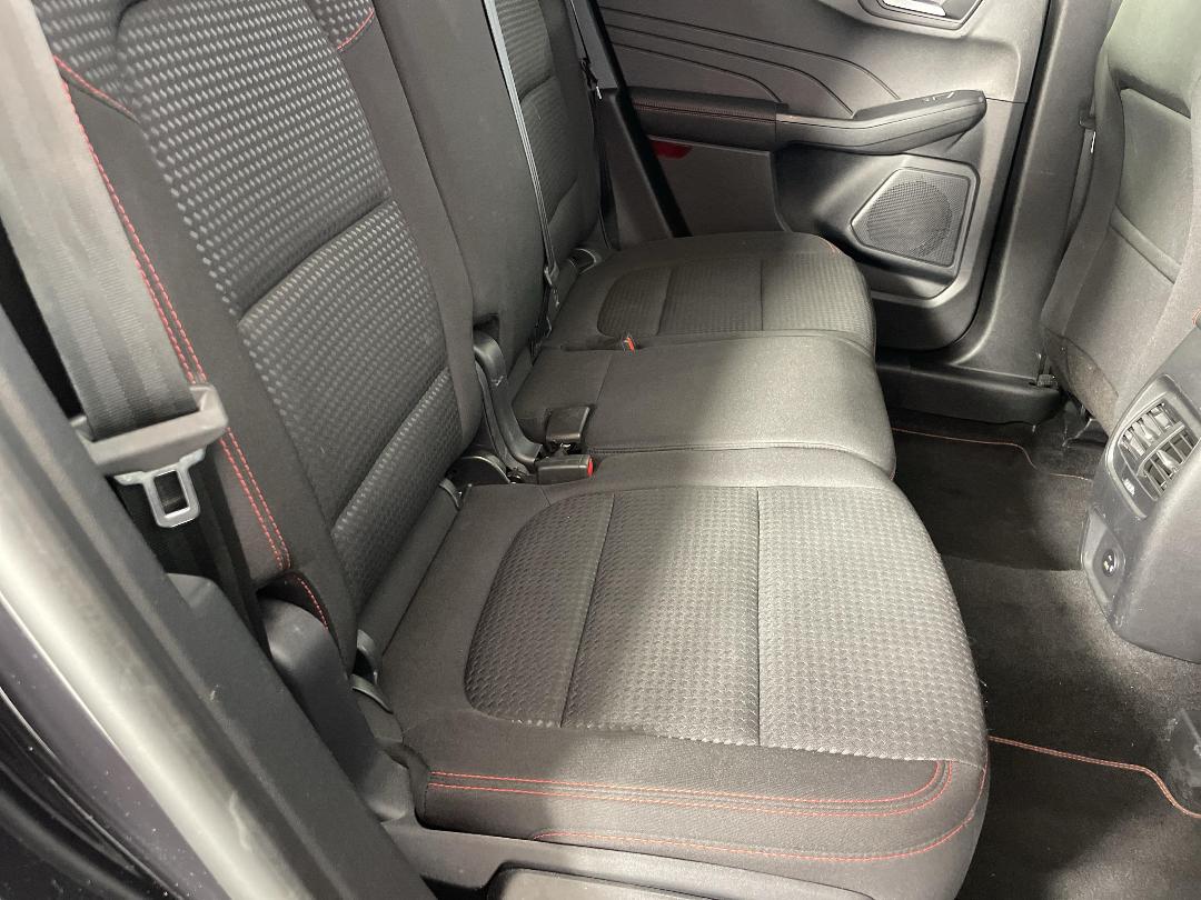 Photo '20' of Ford Escape Photo '20' of Ford Escape