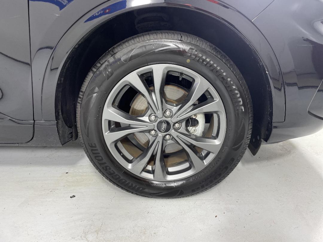 Photo '9' of Ford Escape Photo '9' of Ford Escape