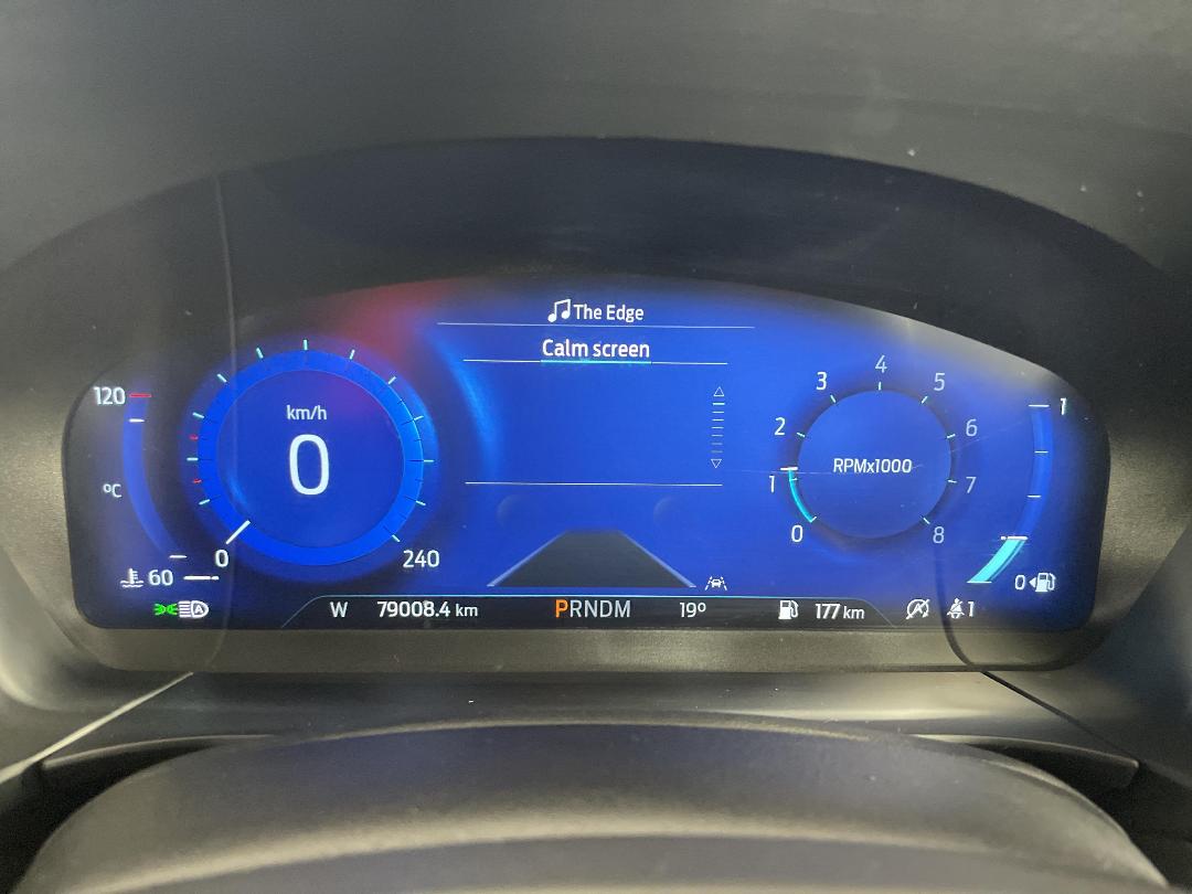 Photo '21' of Ford Escape