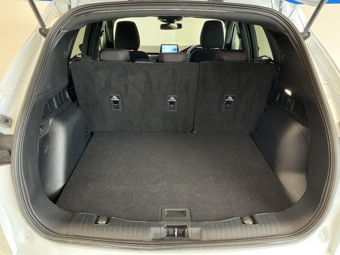 Photo '14' of Ford Escape