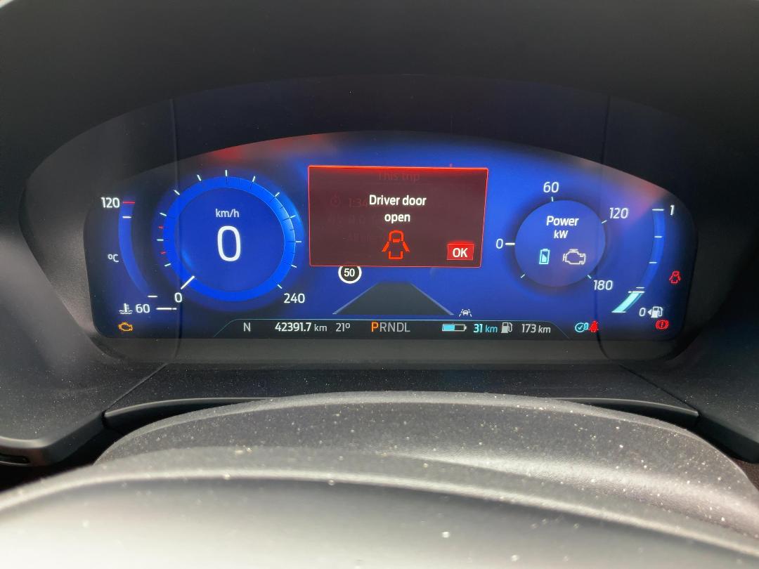 Photo '18' of Ford Escape ST-Line X Phev