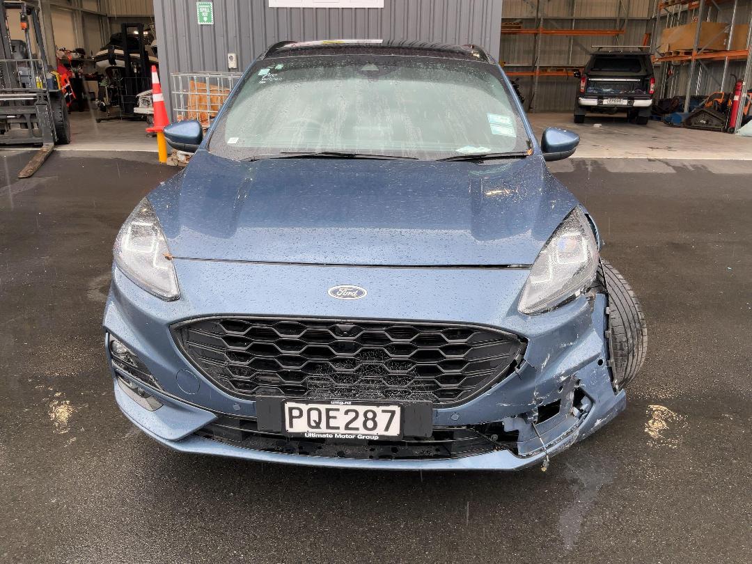 Photo '7' of Ford Escape ST-Line X Phev