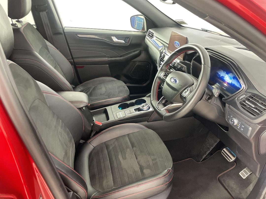 Photo '16' of Ford Escape Photo '16' of Ford Escape