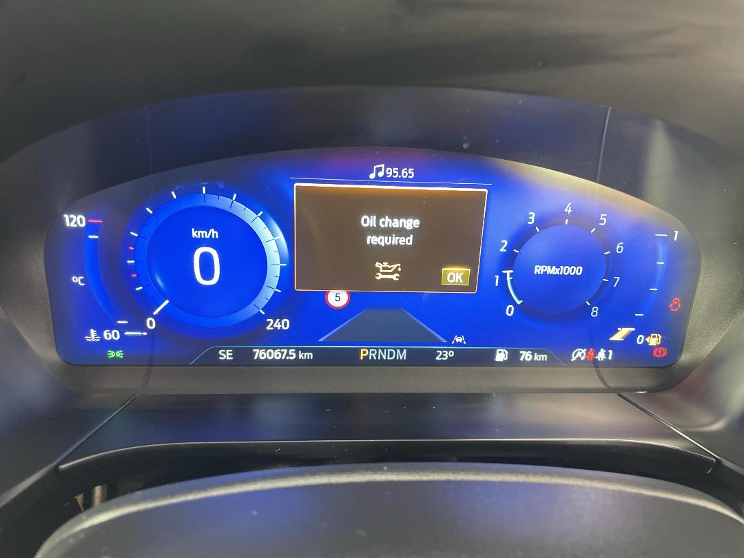 Photo '21' of Ford Escape Photo '21' of Ford Escape