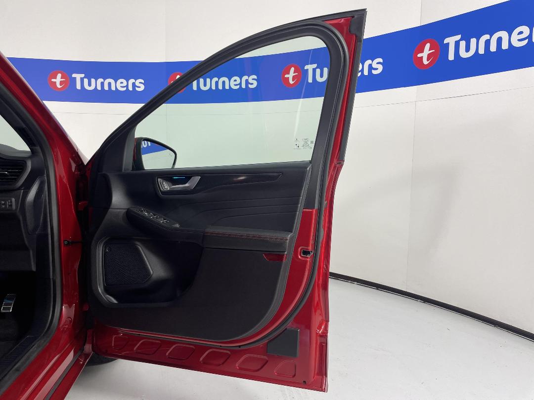 Photo '15' of Ford Escape