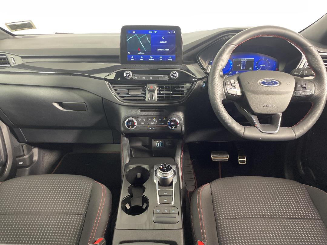 Photo '18' of Ford Escape