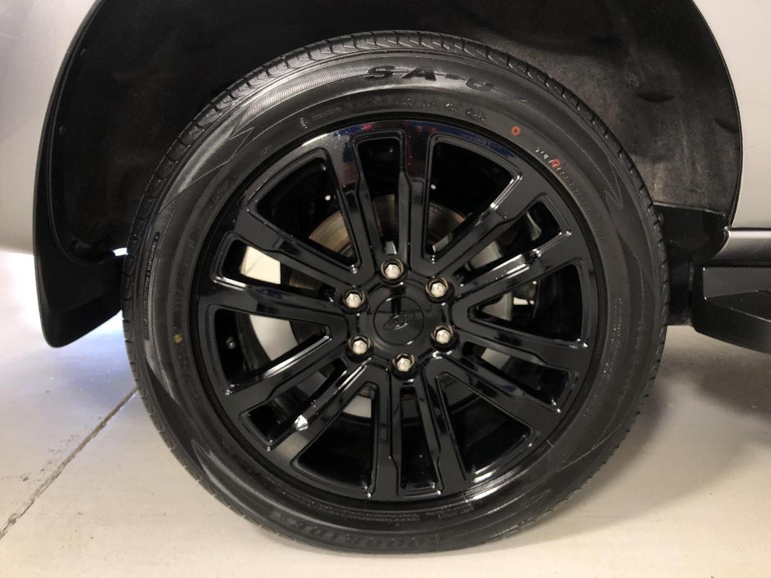 Photo '12' of Ford Everest Photo '12' of Ford Everest