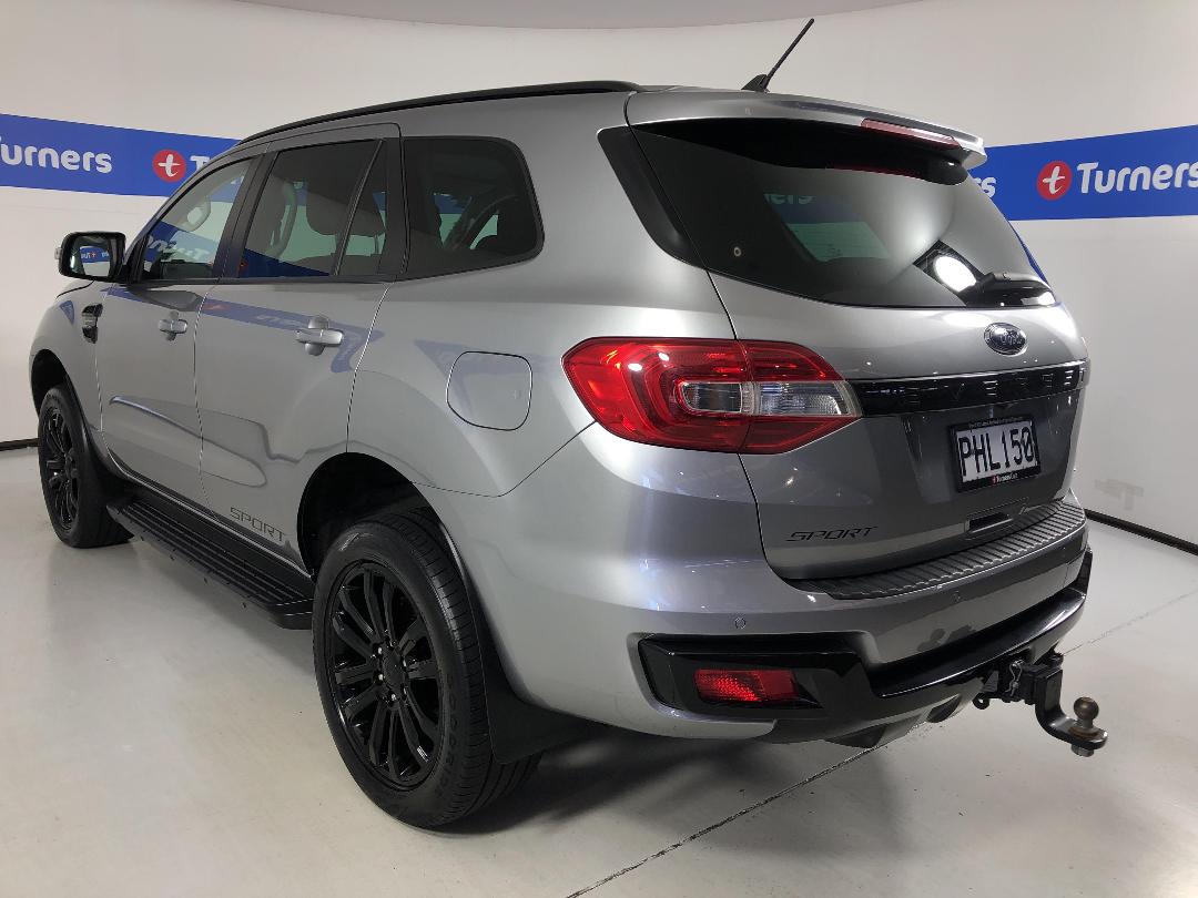 Photo '5' of Ford Everest Photo '5' of Ford Everest