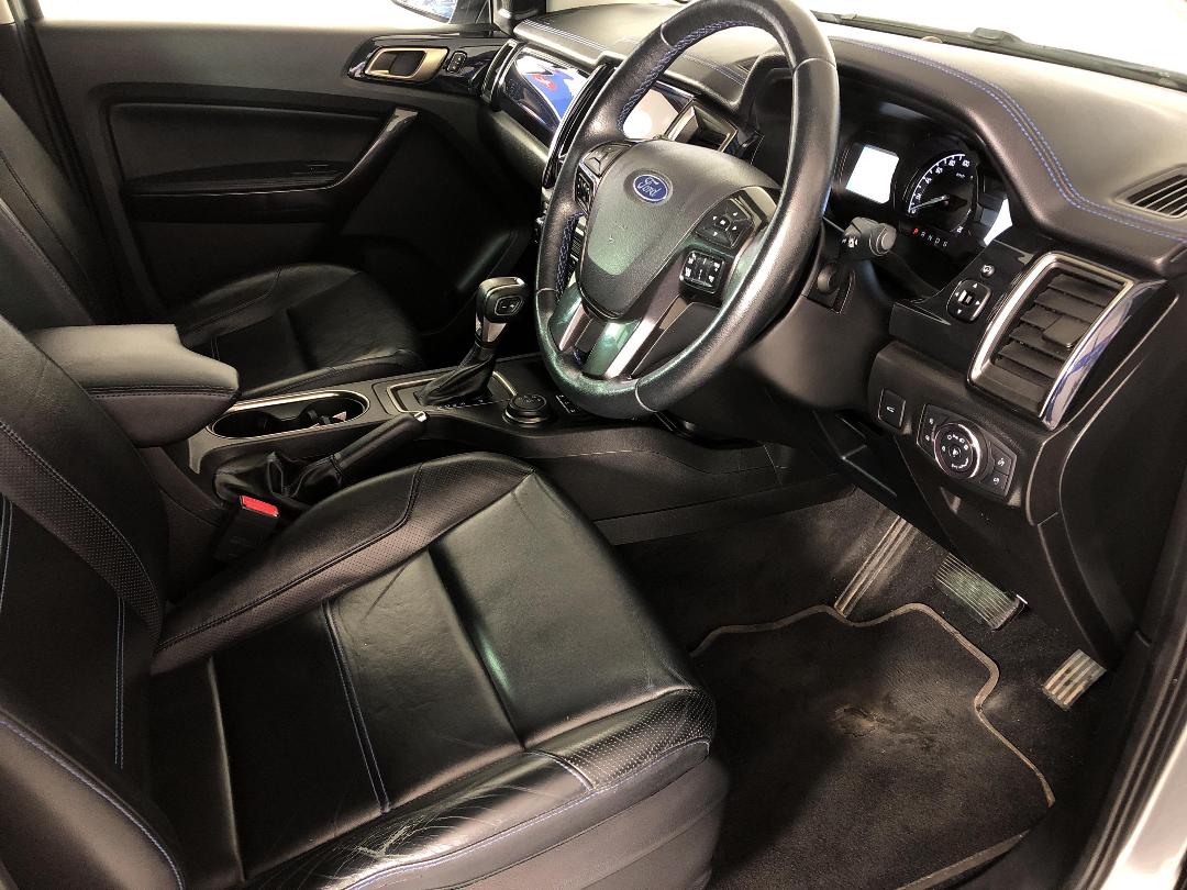 Photo '16' of Ford Everest Photo '16' of Ford Everest