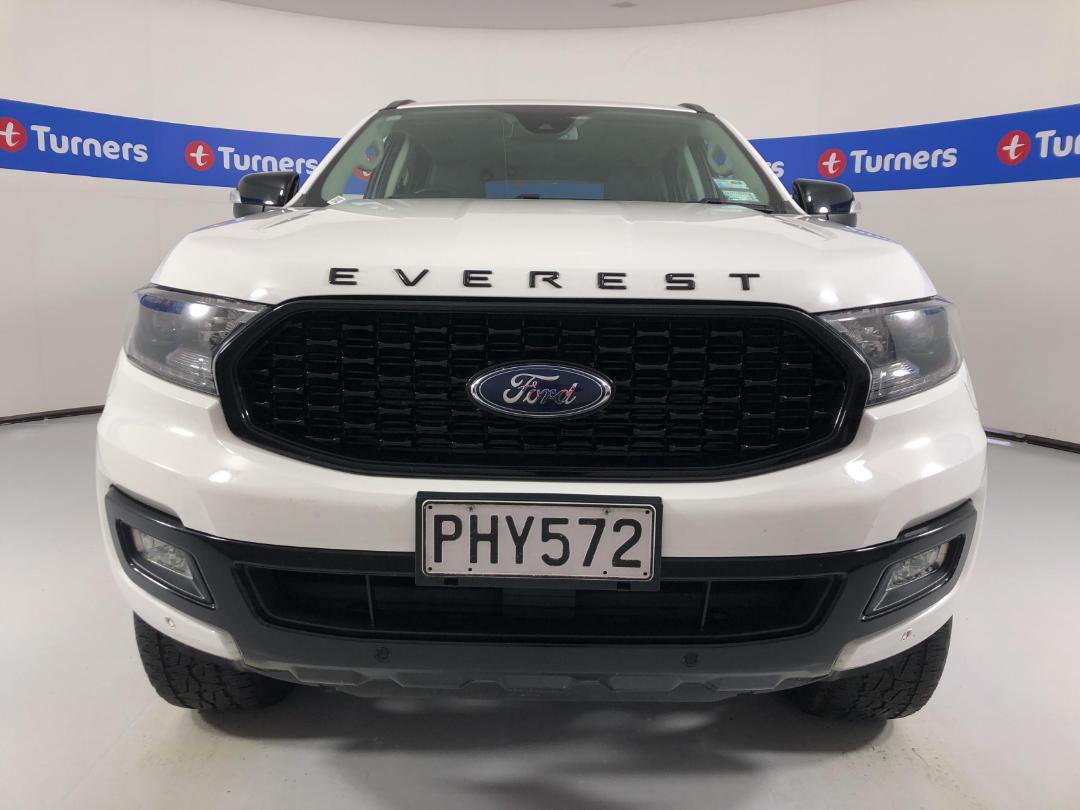 Photo '2' of Ford Everest