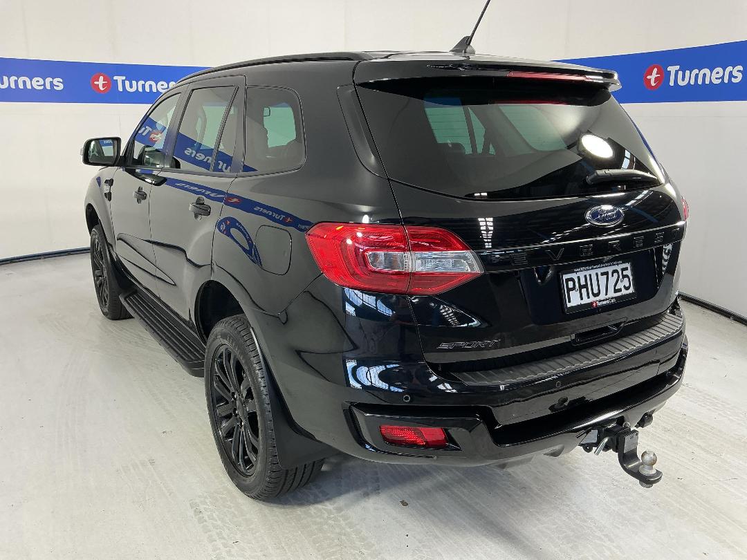 Photo '5' of Ford Everest Photo '5' of Ford Everest