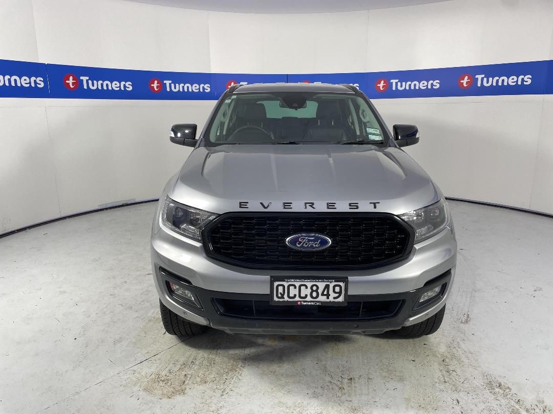 Photo '2' of Ford Everest