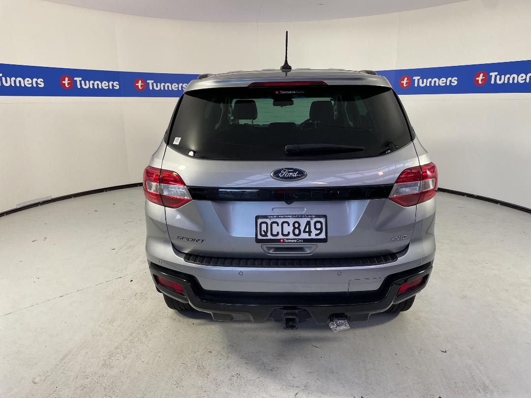 Photo '6' of Ford Everest