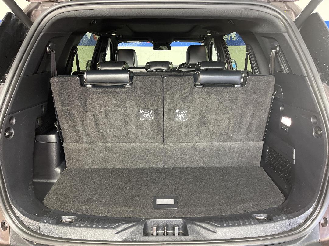 Photo '14' of Ford Everest Photo '14' of Ford Everest