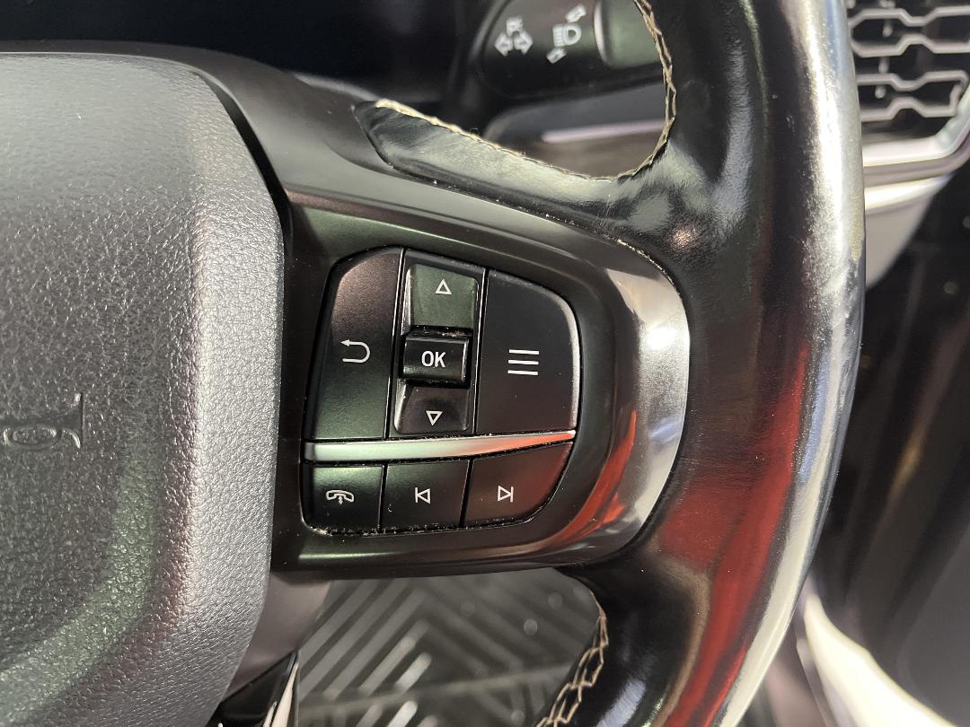 Photo '26' of Ford Everest Photo '26' of Ford Everest