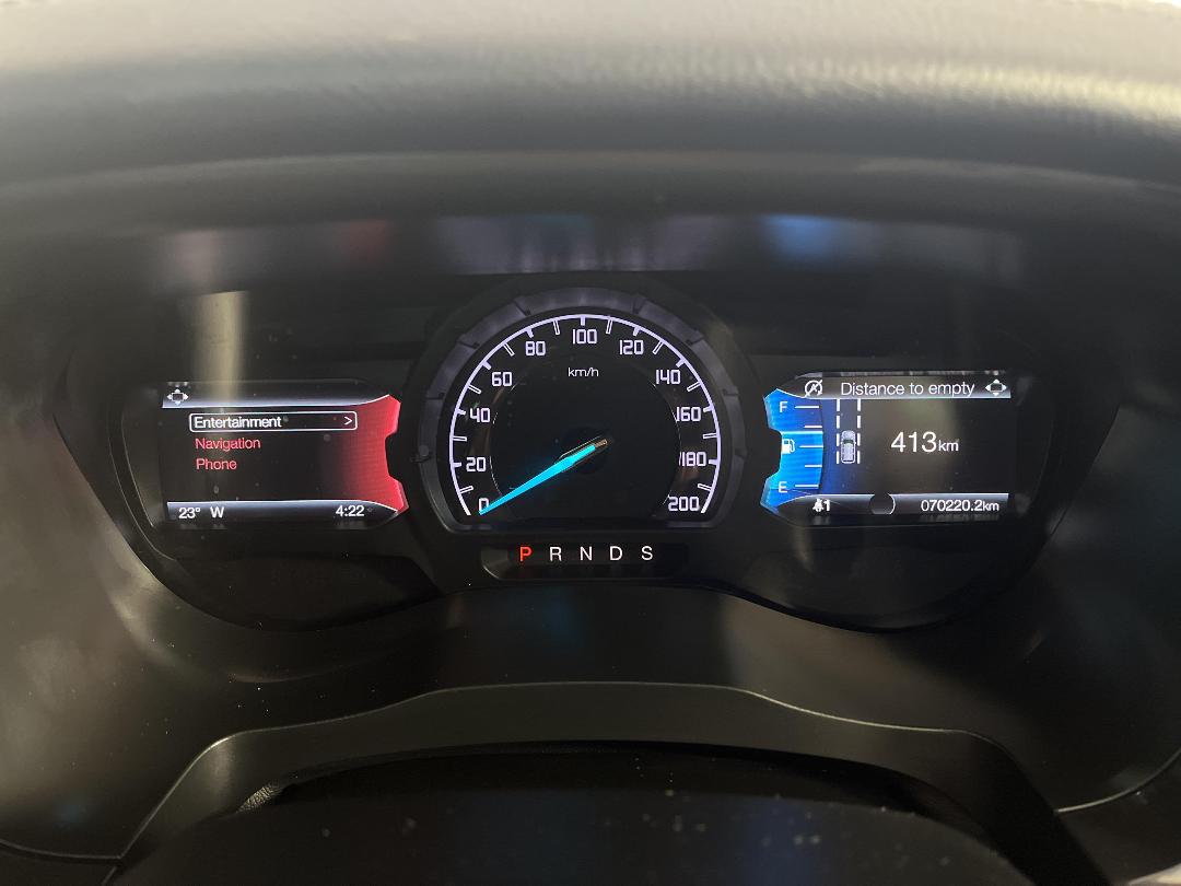 Photo '21' of Ford Everest Photo '21' of Ford Everest