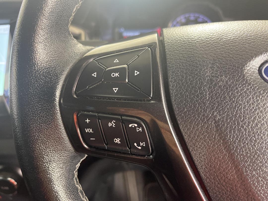 Photo '24' of Ford Everest Photo '24' of Ford Everest