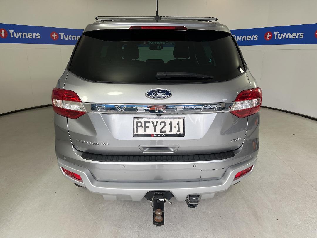 Photo '6' of Ford Everest