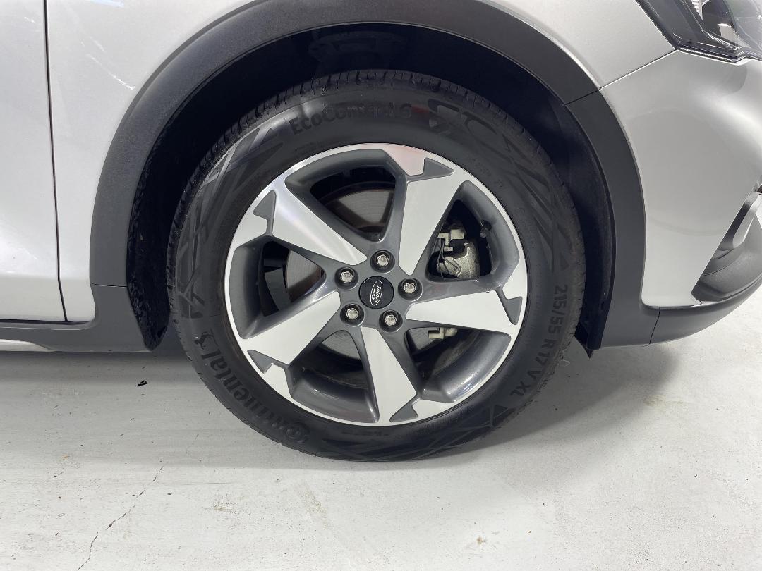 Photo '9' of Ford Focus