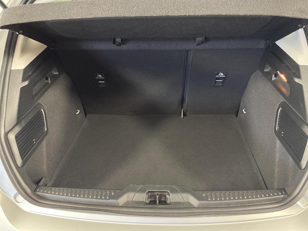 Photo '14' of Ford Focus