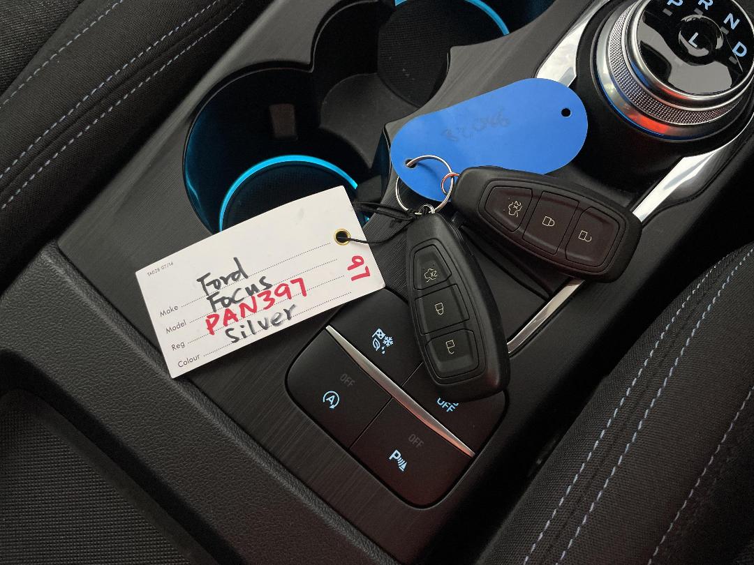 Photo '22' of Ford Focus