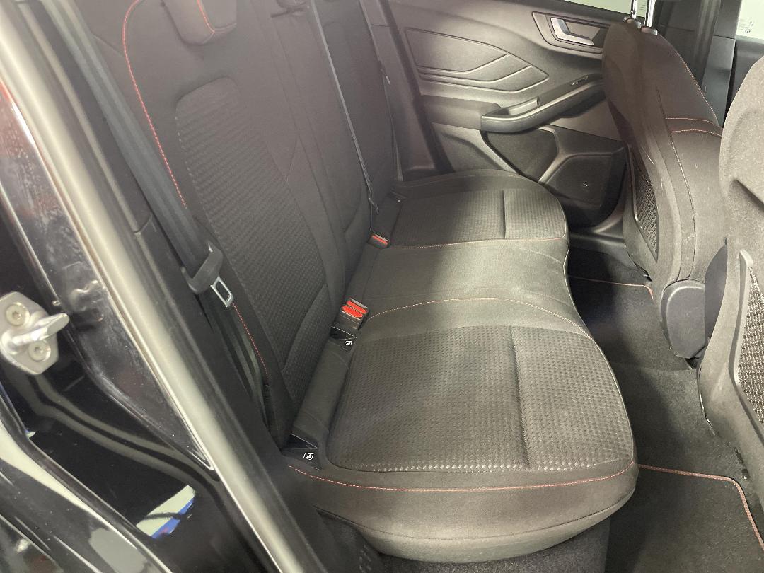 Photo '20' of Ford Focus