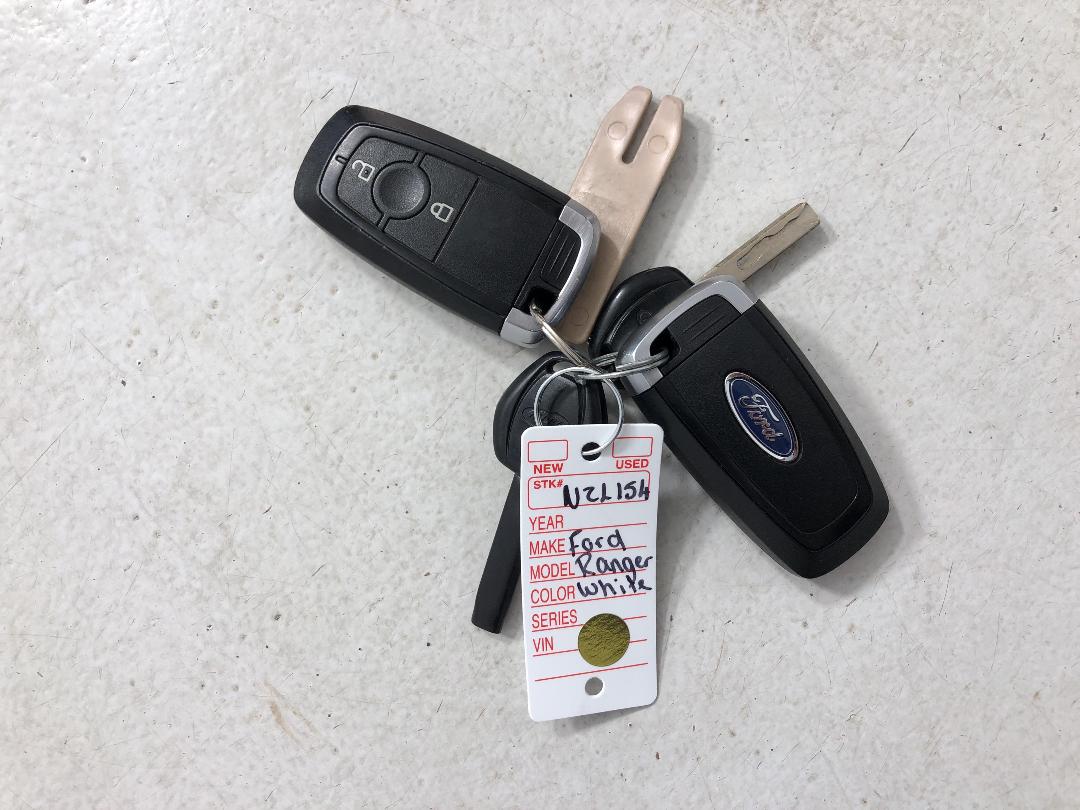 Photo '16' of Ford Ranger