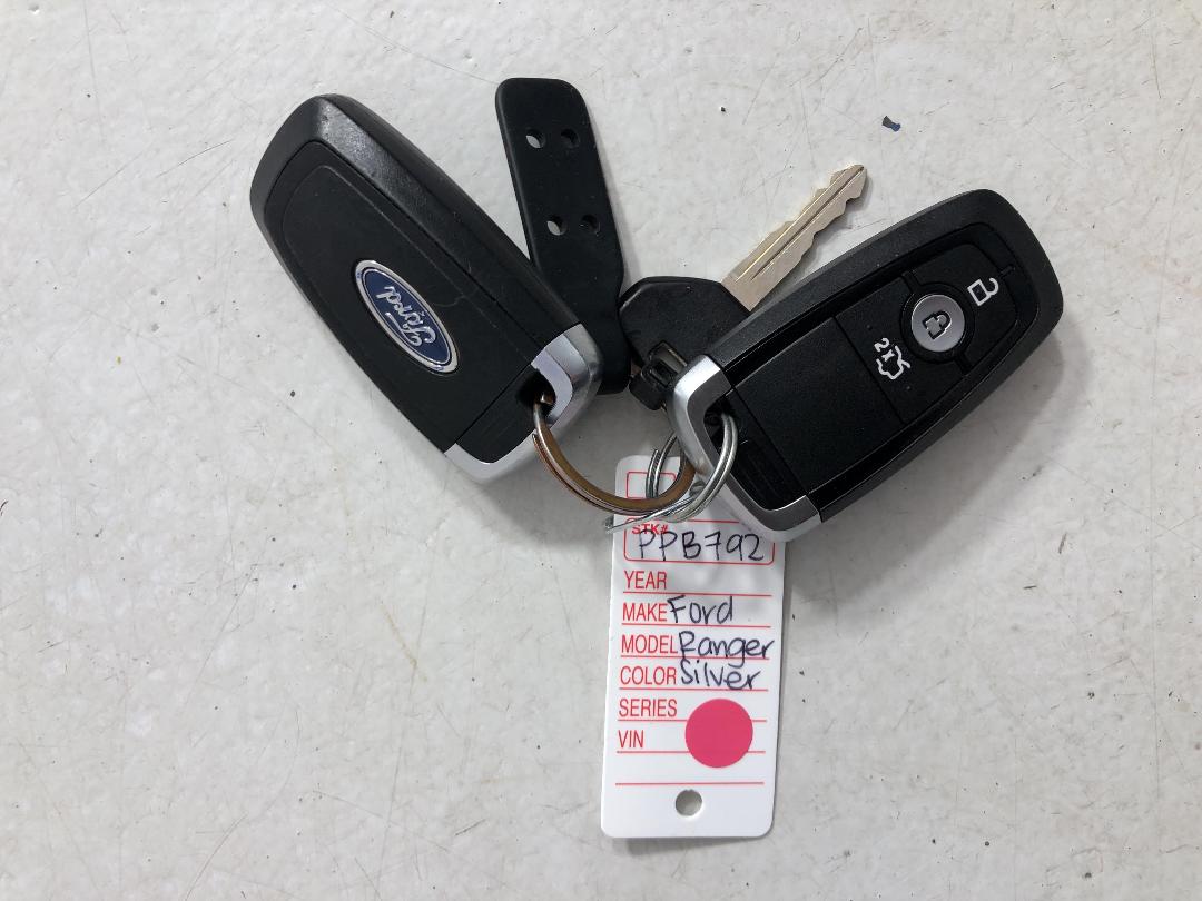 Photo '22' of Ford Ranger